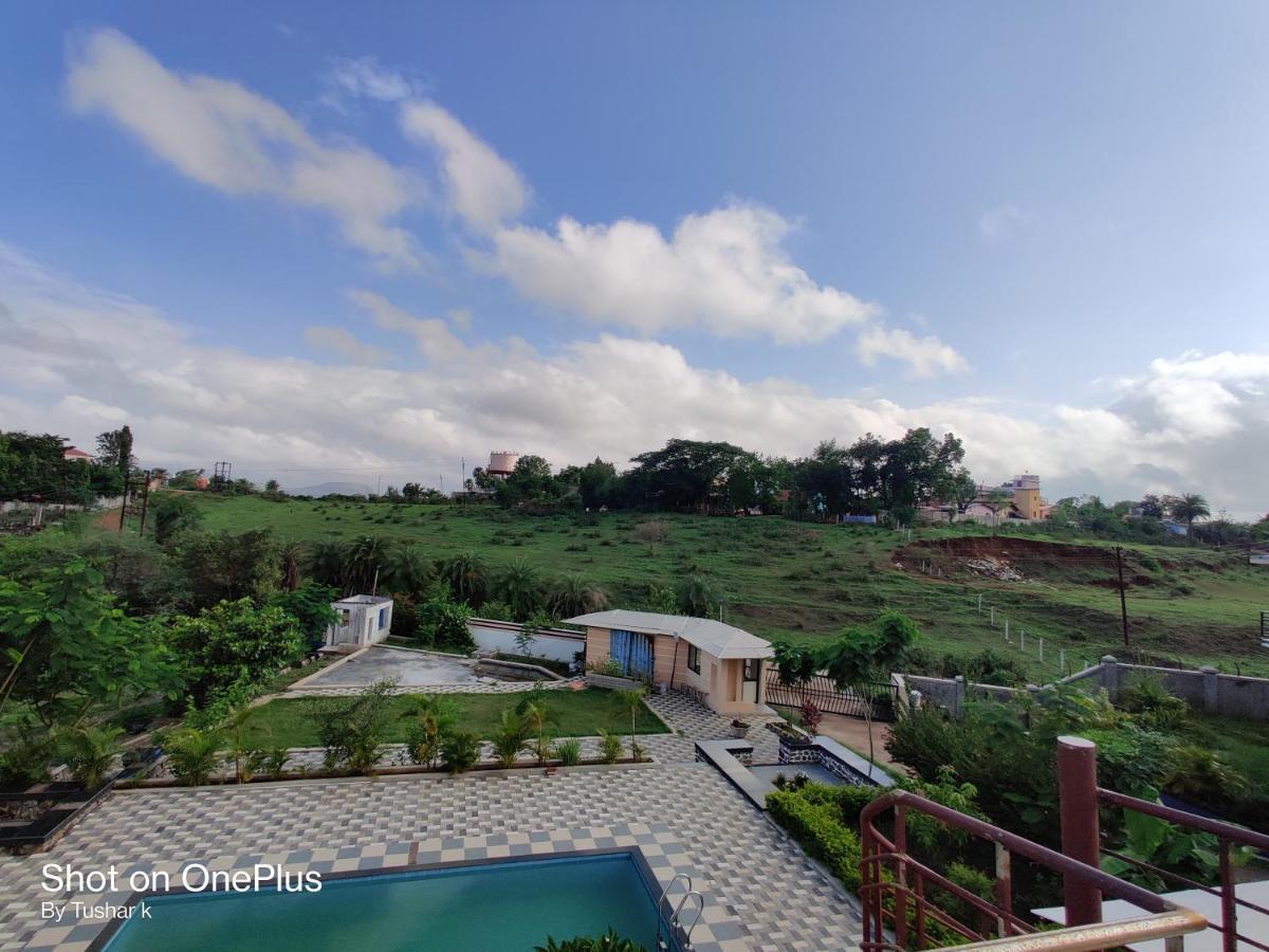 Royal Meadows Igatpuri 2Bhk Poolside Villa ภายนอก รูปภาพ