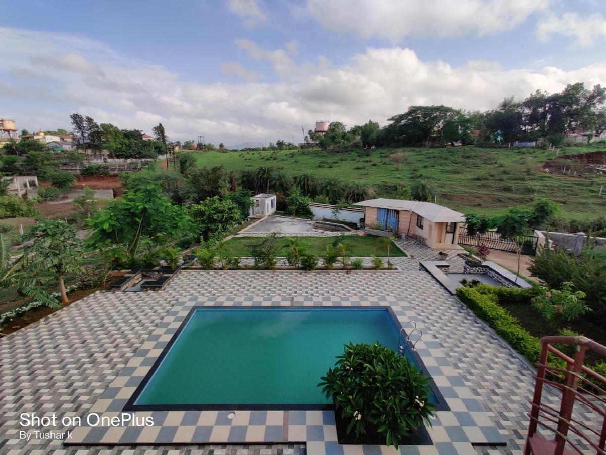 Royal Meadows Igatpuri 2Bhk Poolside Villa ภายนอก รูปภาพ