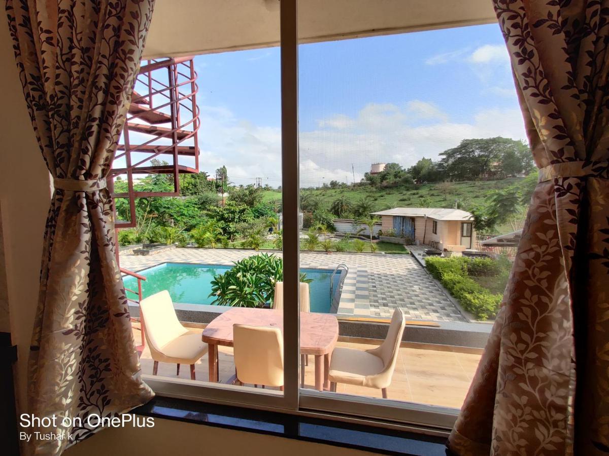 Royal Meadows Igatpuri 2Bhk Poolside Villa ภายนอก รูปภาพ