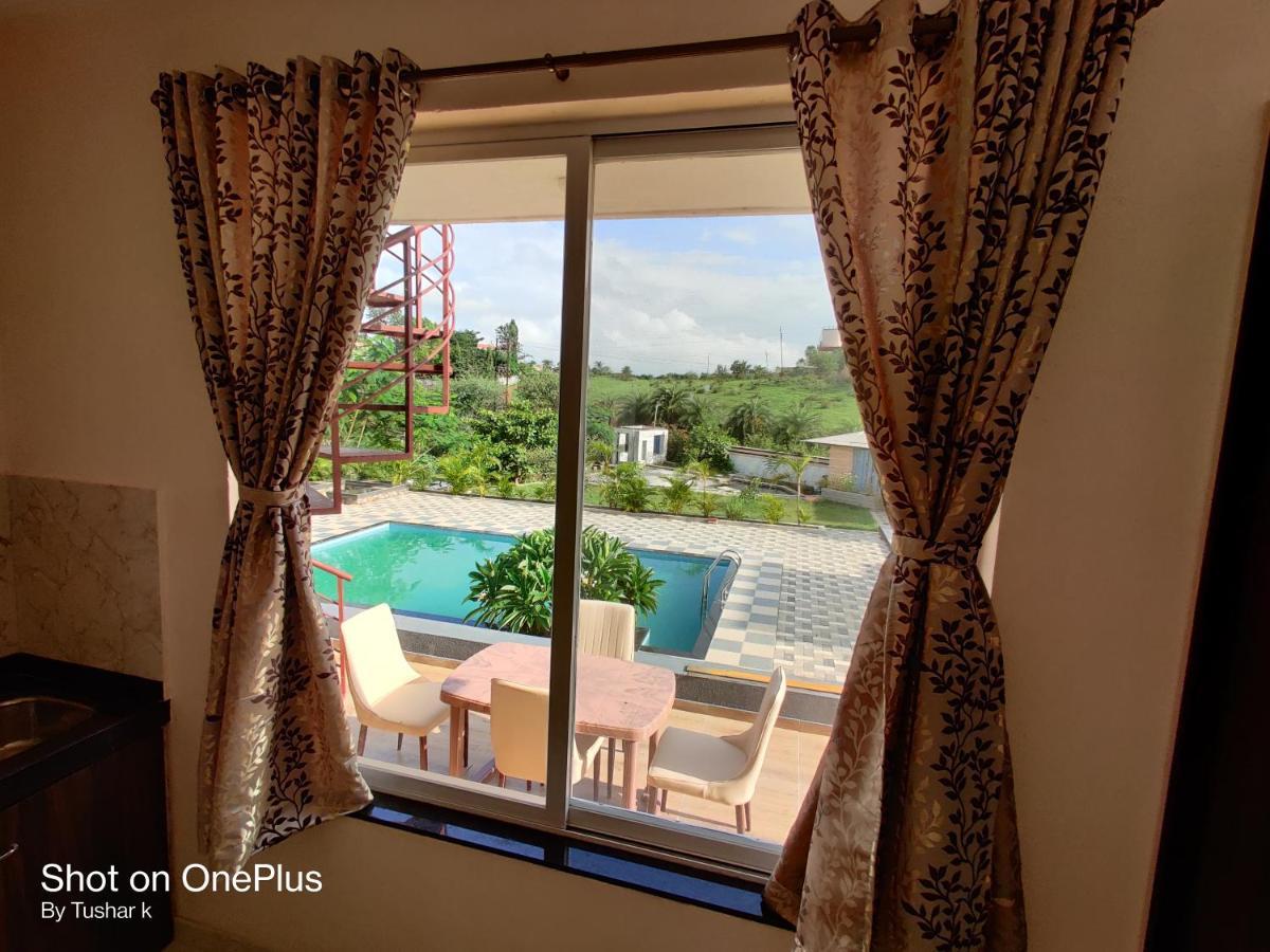 Royal Meadows Igatpuri 2Bhk Poolside Villa ภายนอก รูปภาพ