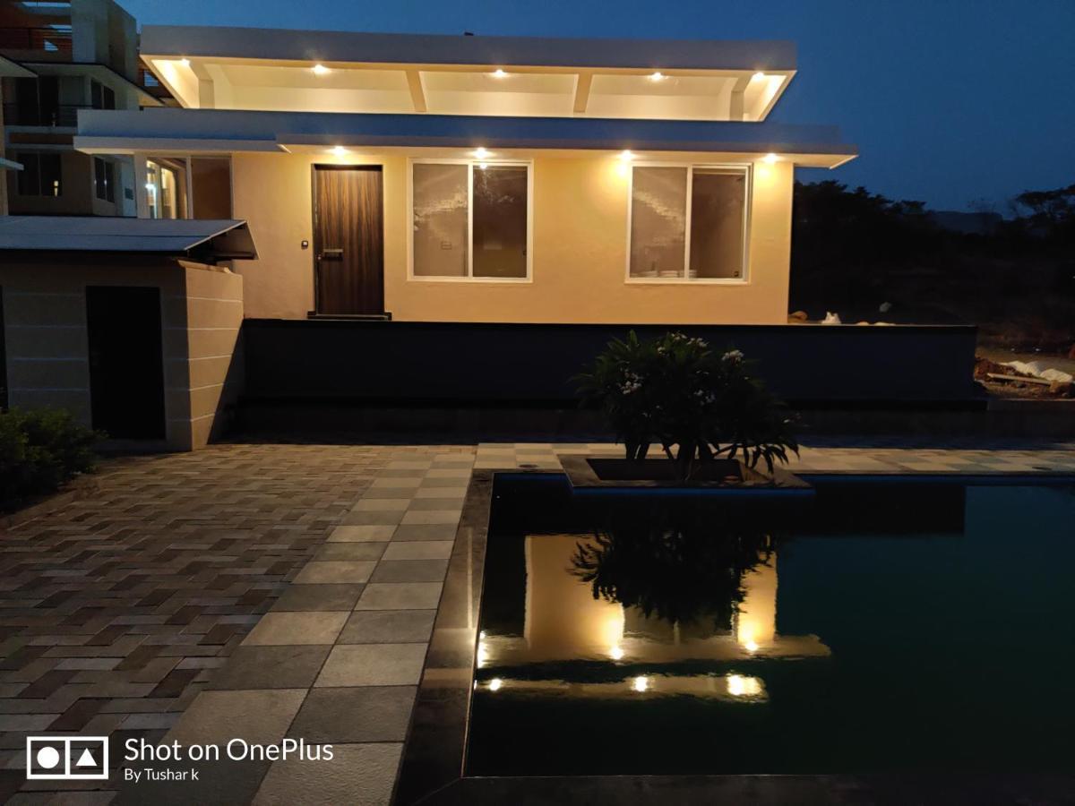 Royal Meadows Igatpuri 2Bhk Poolside Villa ภายนอก รูปภาพ